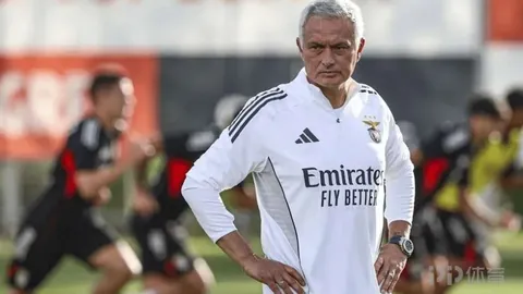 陈思诚旗下企业拓展业务，成功注册《唐探1900》商标