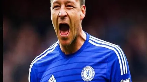 小丁怀旧：重温往昔片段，感叹昔日辉煌表现